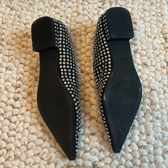 Zara Studded Pointy Toe flats - Picture 9 of 9